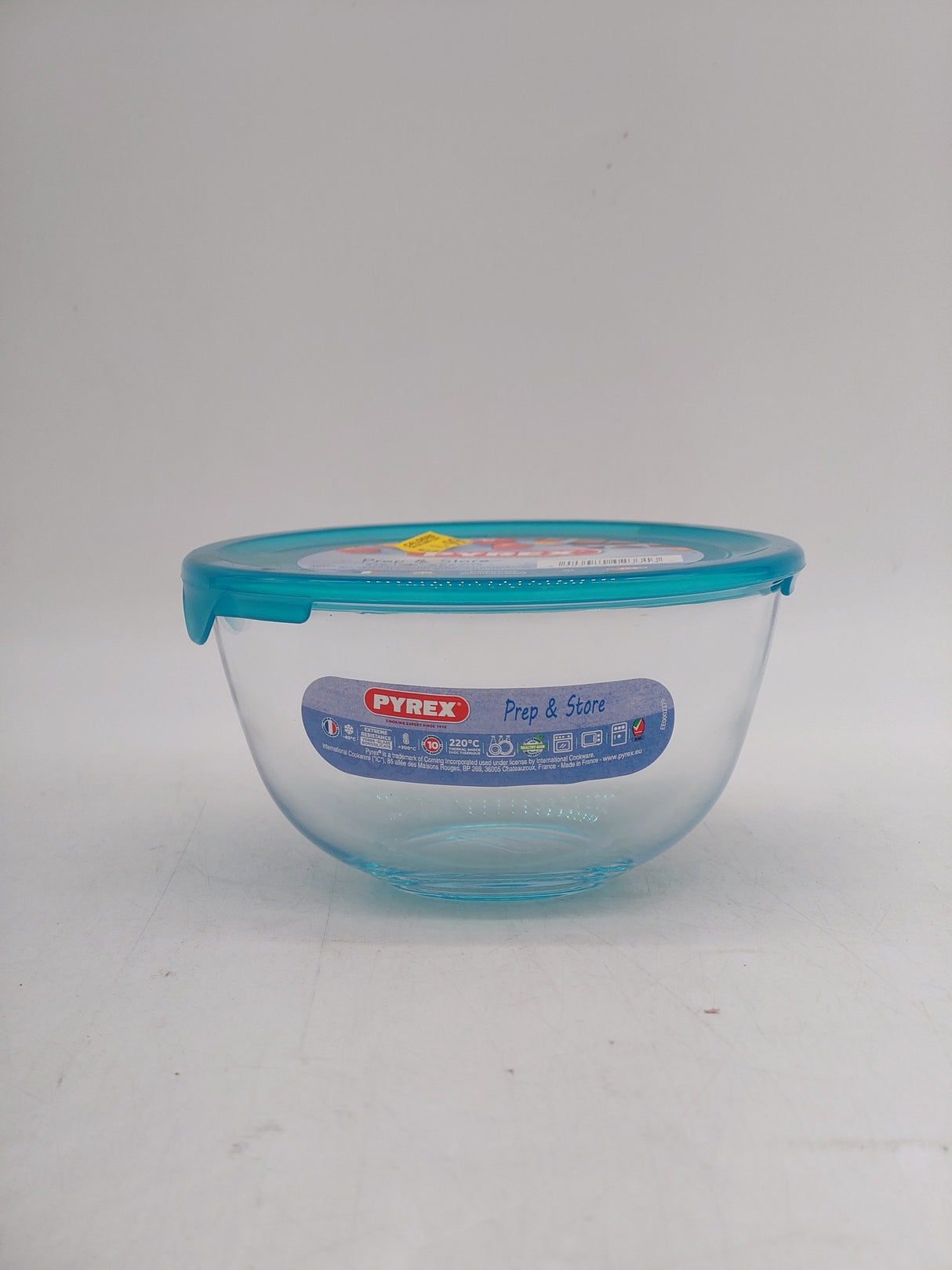 Pyrex prep & store bowl with lid - 0.5L