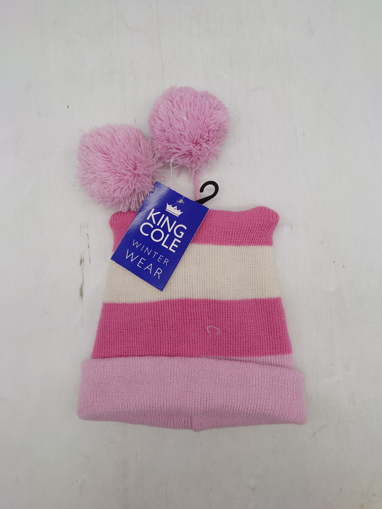 Bobble hat - assorted colours