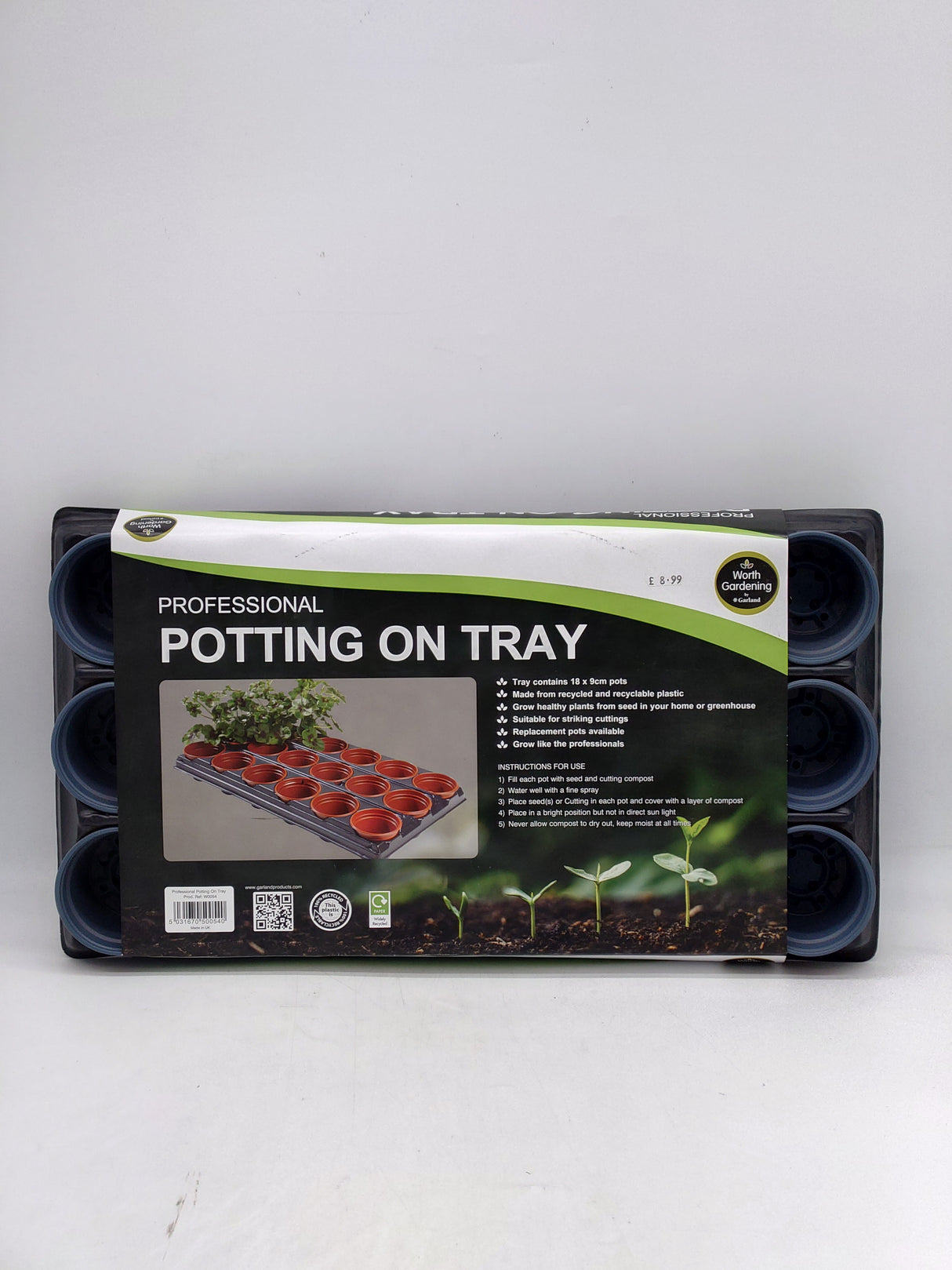 Professional potting on tray (with 18x 9cm pots)