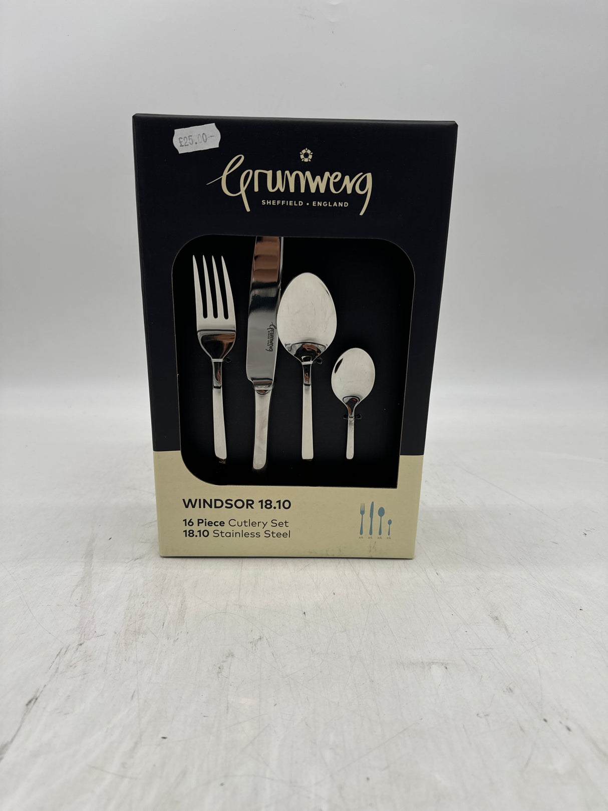 Grunwerg 16 piece cutlery set