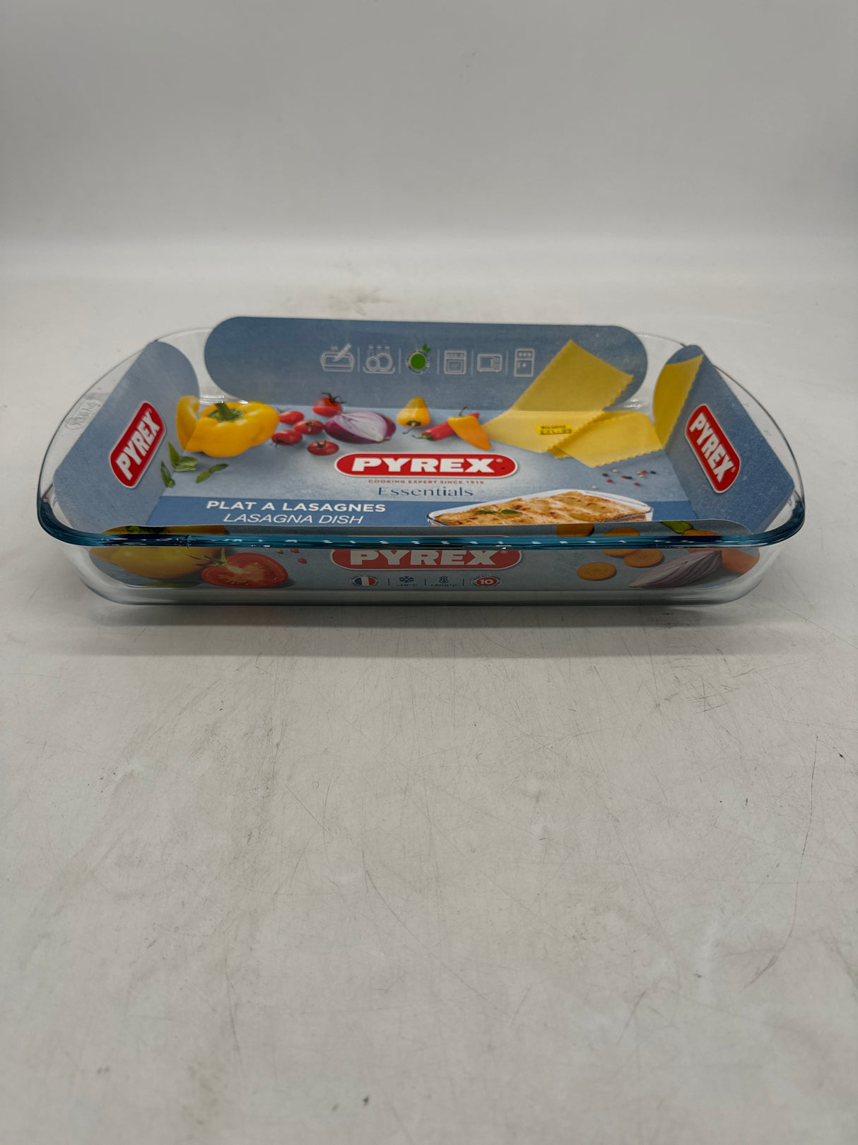 Pyrex lasagna dish